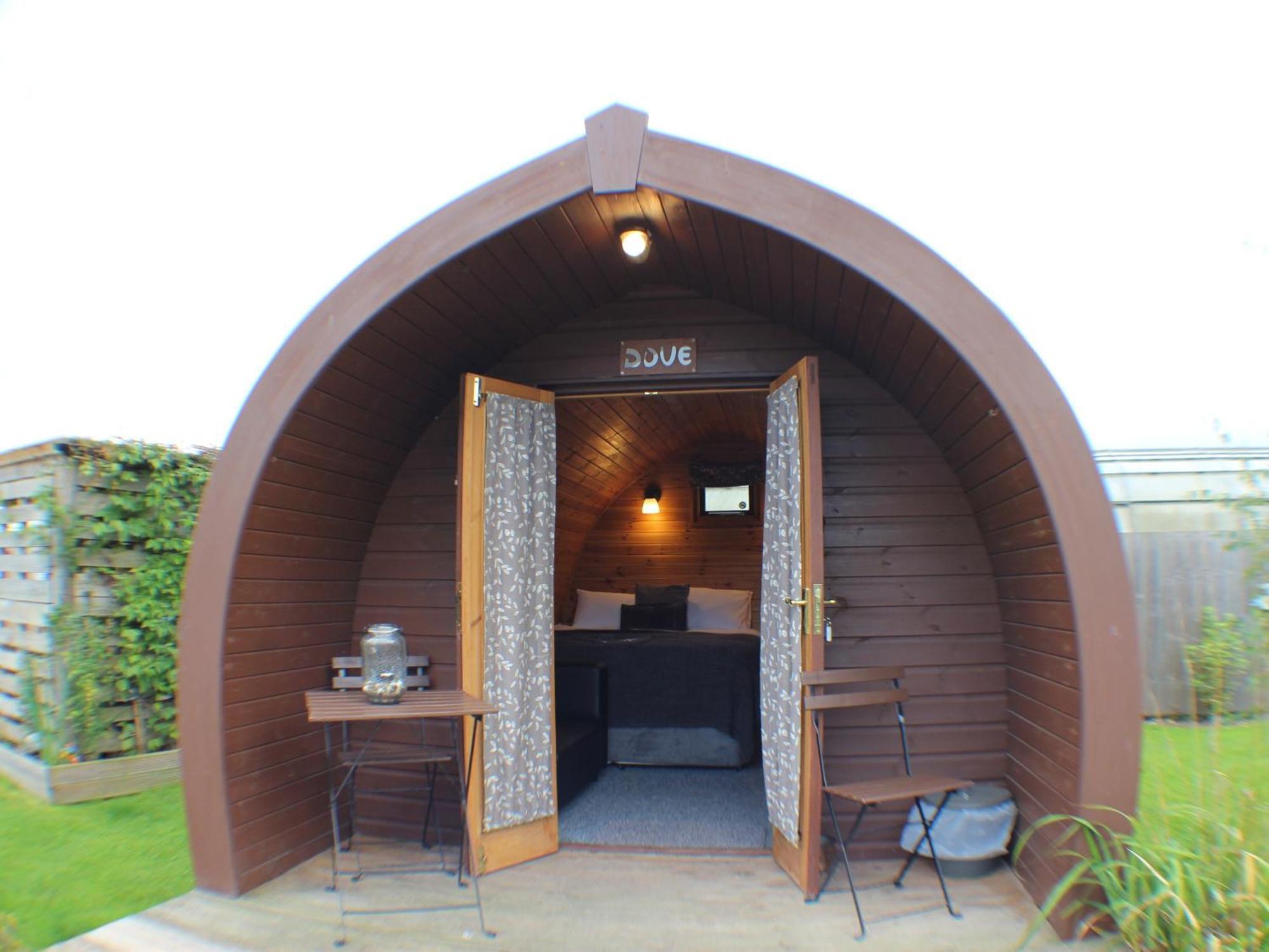 The Little Hide - Adult Only Camping Pods Wigginton  Dış mekan fotoğraf