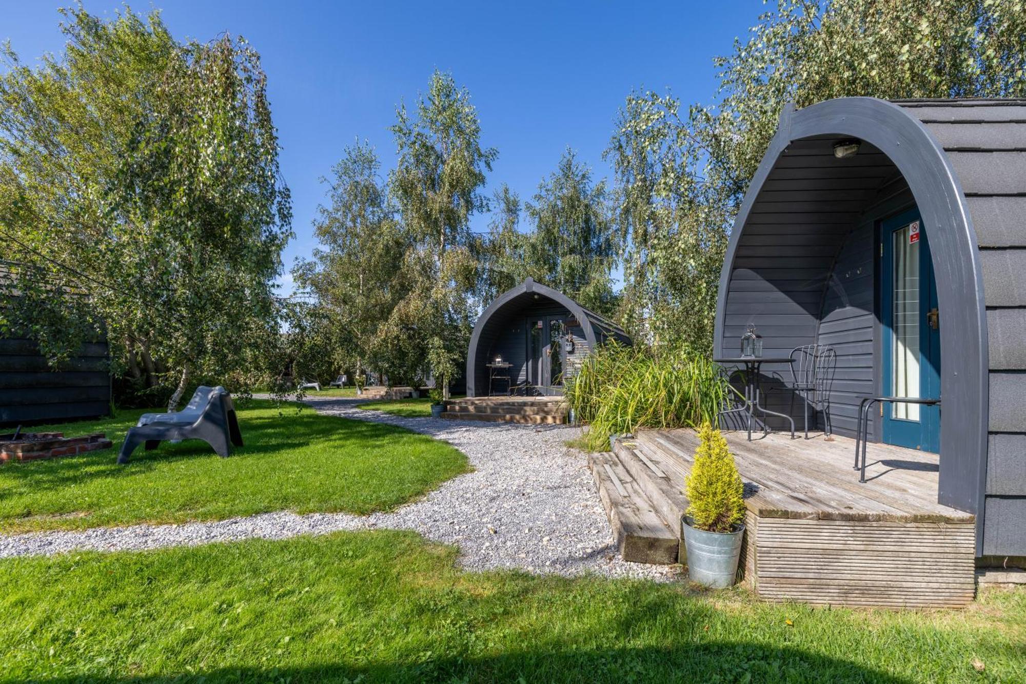 The Little Hide - Adult Only Camping Pods Wigginton  Dış mekan fotoğraf