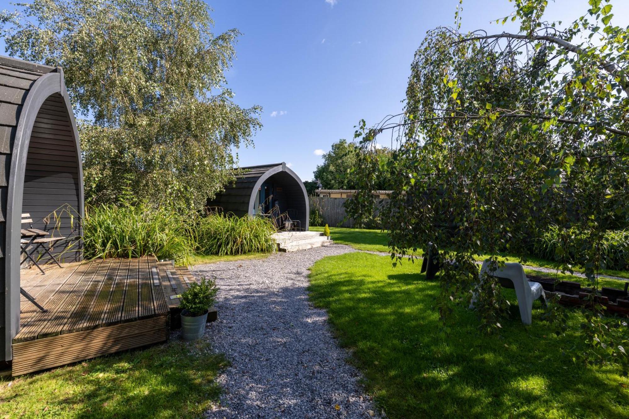 The Little Hide - Adult Only Camping Pods Wigginton  Dış mekan fotoğraf