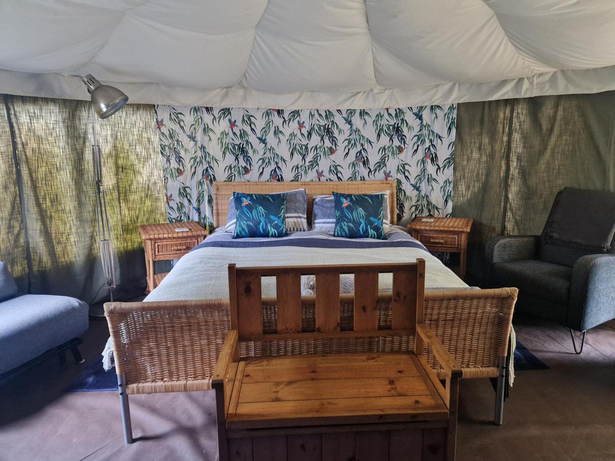 The Little Hide - Adult Only Camping Pods Wigginton  Dış mekan fotoğraf