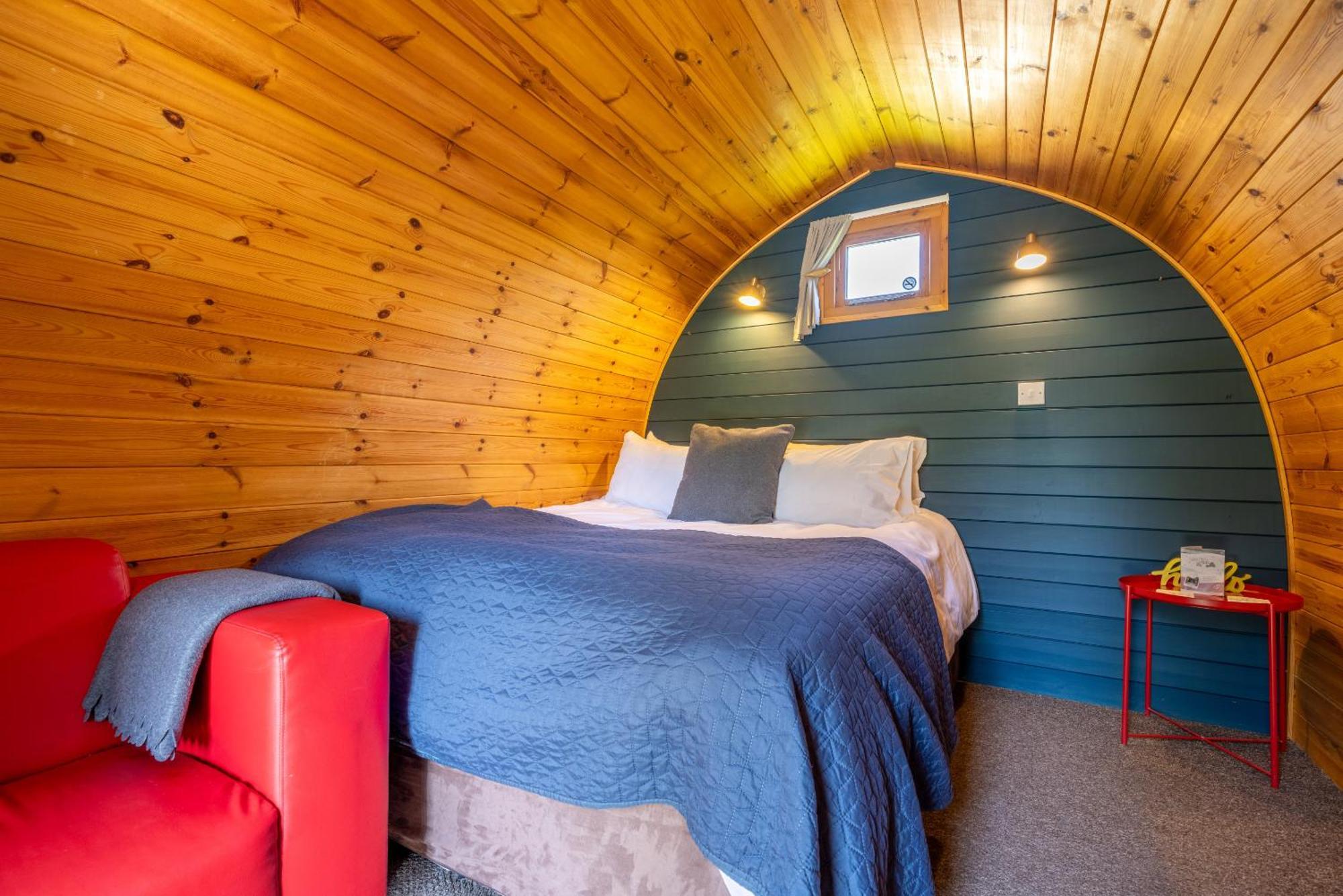 The Little Hide - Adult Only Camping Pods Wigginton  Dış mekan fotoğraf