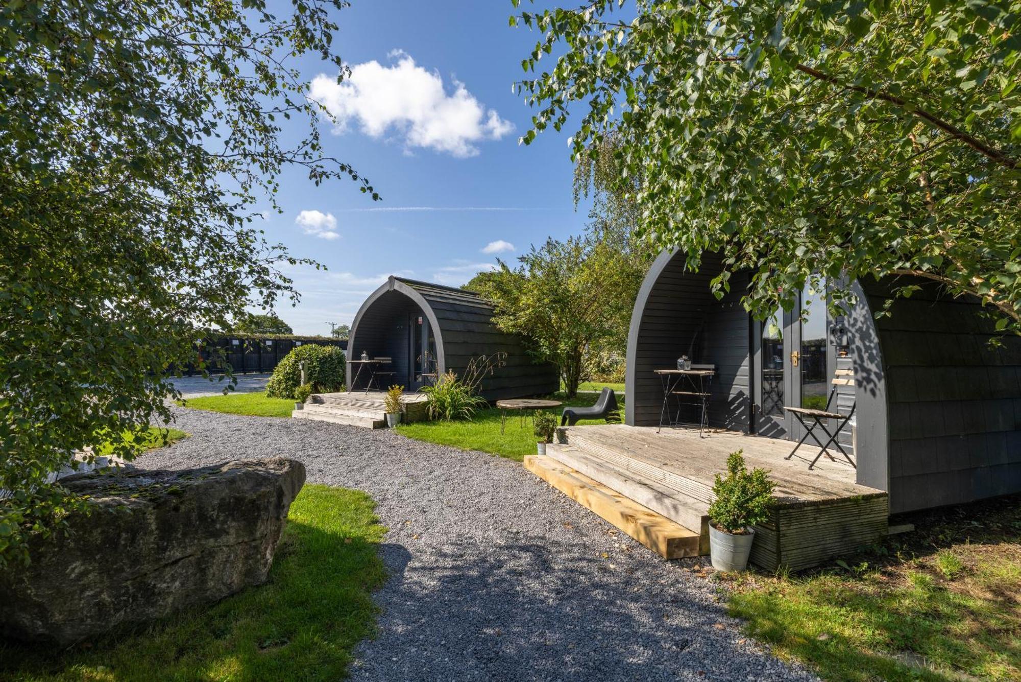 The Little Hide - Adult Only Camping Pods Wigginton  Dış mekan fotoğraf