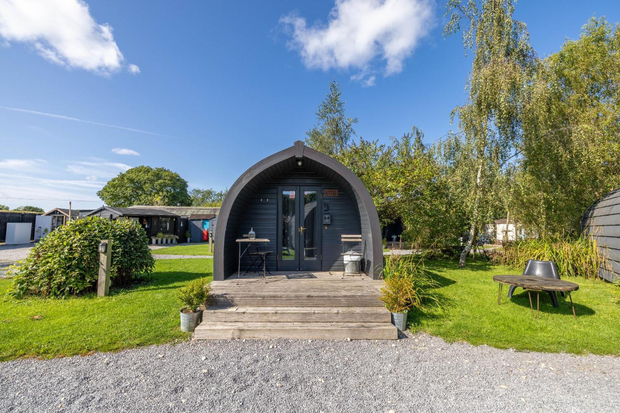 The Little Hide - Adult Only Camping Pods Wigginton  Dış mekan fotoğraf